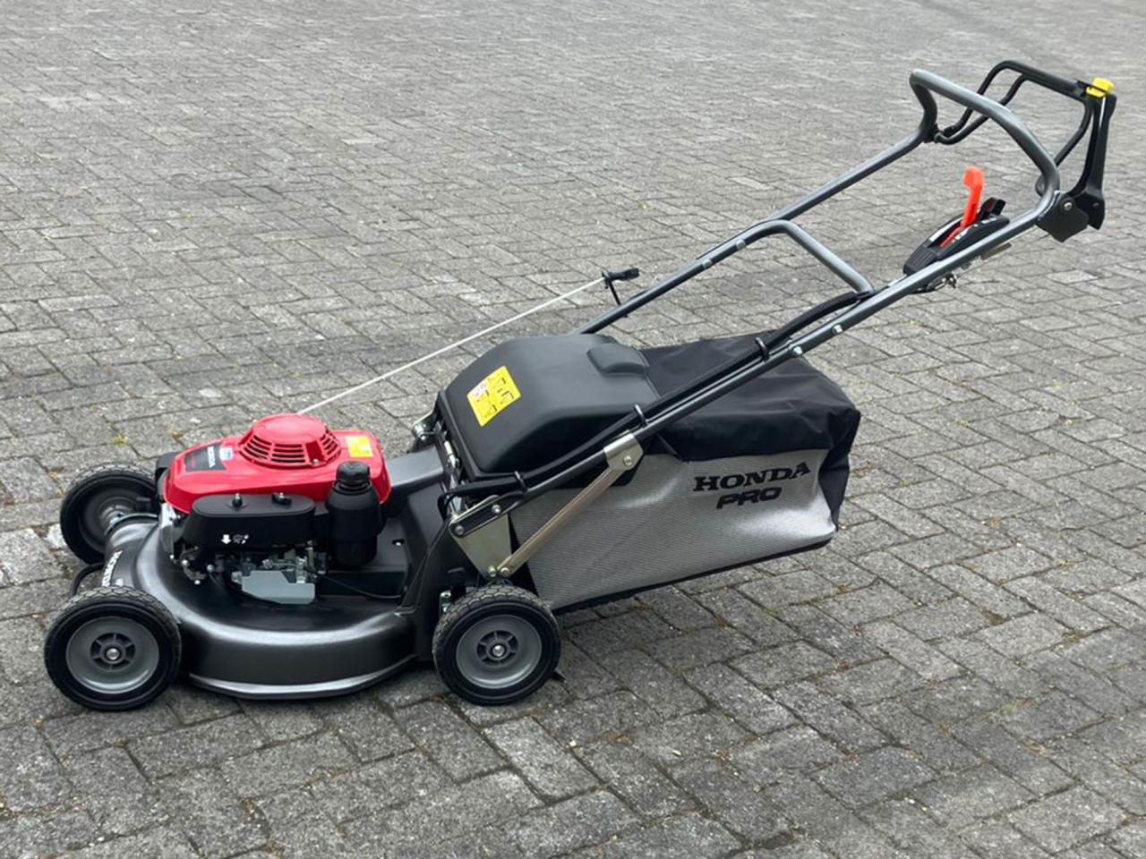Nieuwe Honda HRH536hx maaier afgeleverd