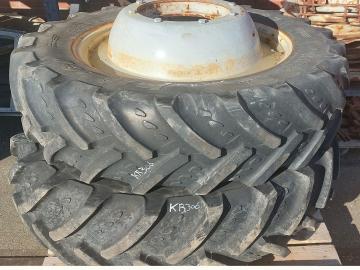 Kleber 320/85R32 banden