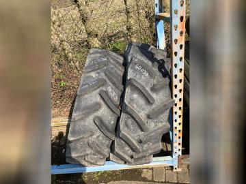 BKT Agrimax 320/70R24 banden