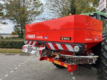 Nieuwe Rauch Axis M30.2 strooier voor Mts. Koppert
