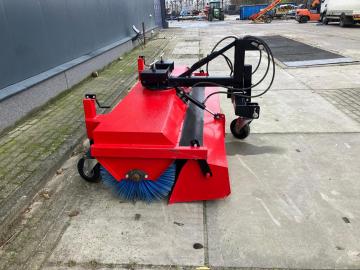 M-Sweep  veegmachine  - 2024