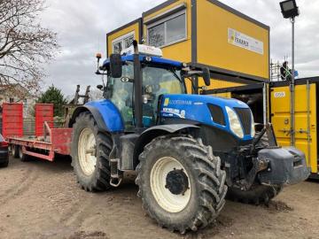 New Holland T7.220 AutoCommand landbouwtrekker  - 2016