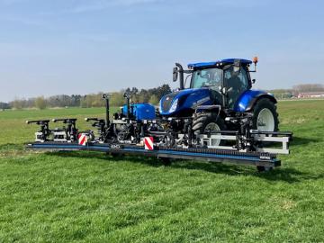 Rumex spotsprayer voor Moijses Stellendam