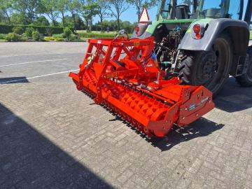 Kuhn HRB303D rotorkopeg voor Mts de Visser uit Westkapelle