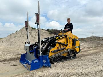 AP Leveller Bullblaster mini voor J. Neeskens Allround uit Kruiningen